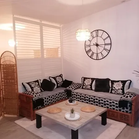 Ferienwohnung Appt L'Orientale 50M2 Avec Terrasse Rouvroy  Exterior foto